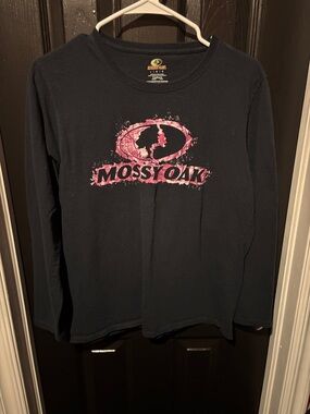 Mossy Oak Black Long Sleeve Tee with Pink Logo